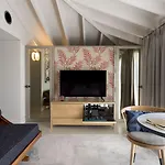 Jardins Do - By Unlock 4*