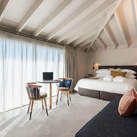 Jardins Do - By Unlock 4*