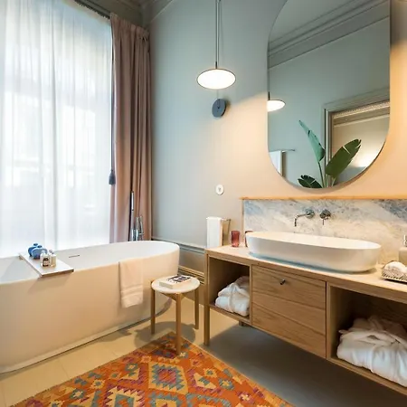 Jardins Do - By Unlock 4*