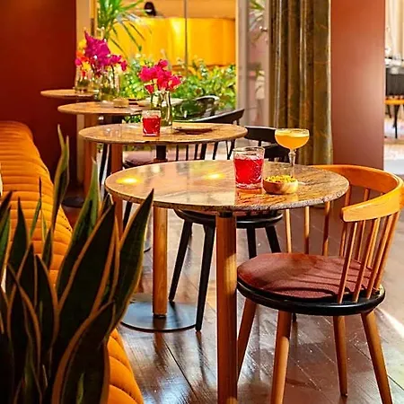 Jardins Do - By Unlock 4*
