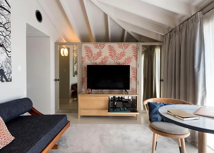 Bed & Breakfast Jardins Do - By Unlock 4*